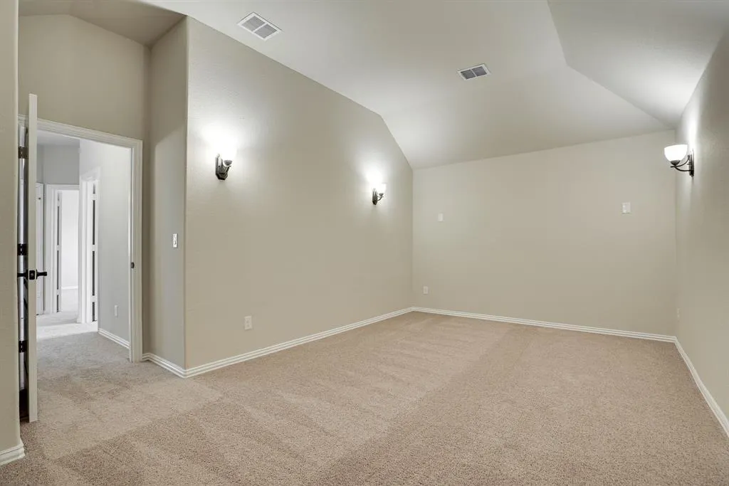 1409 Arrowwood Drive