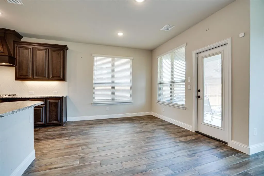 1409 Arrowwood Drive