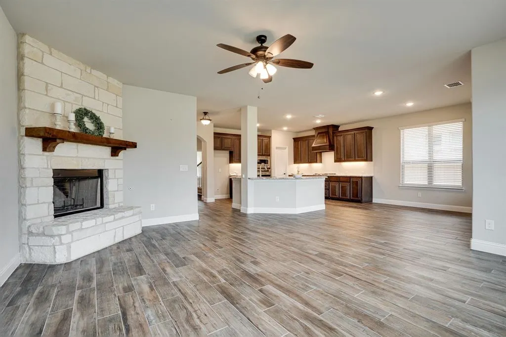 1409 Arrowwood Drive