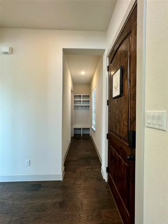 1066 Fullerton Drive