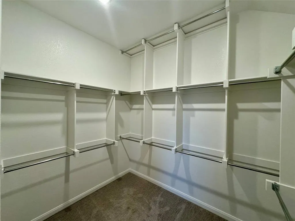 1066 Fullerton Drive