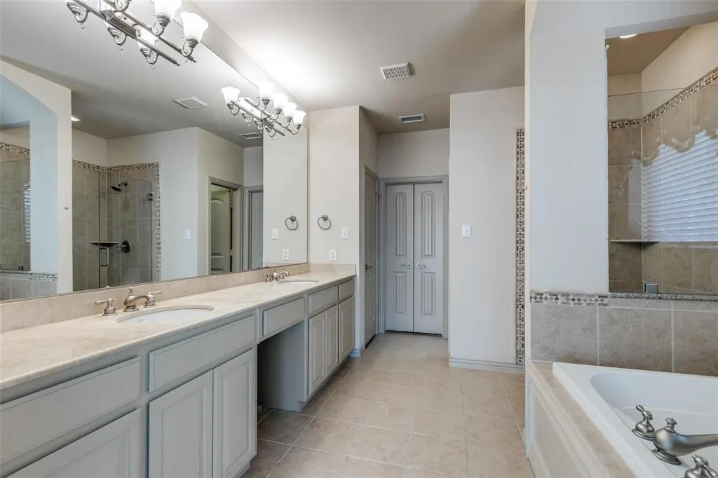 11257 Lamar Lane