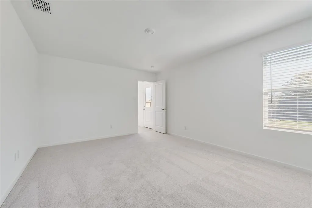 2049 Derby Lane