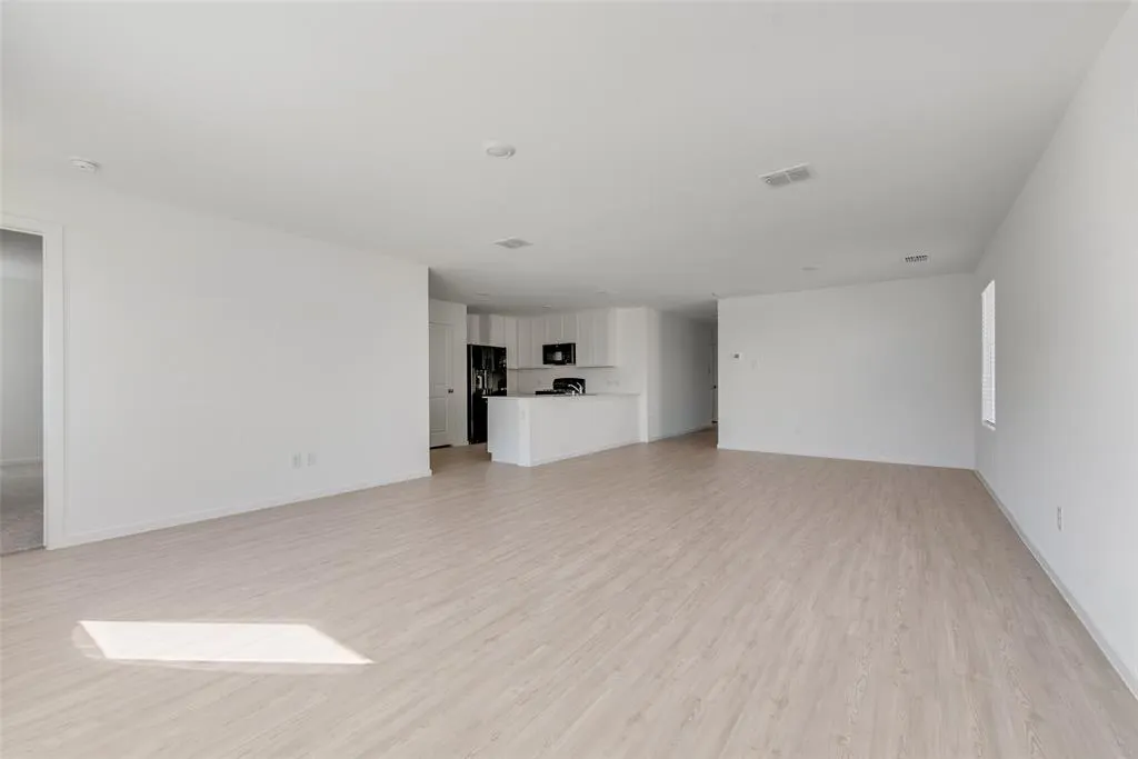 2049 Derby Lane