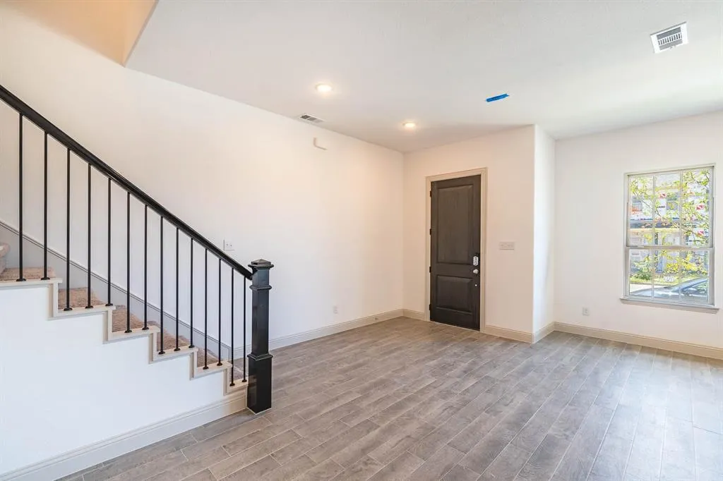 6151 Blythe Drive