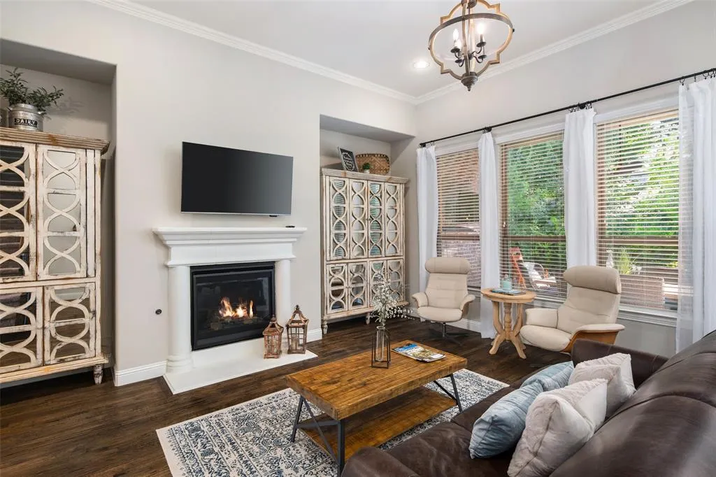 820 Jessica Court