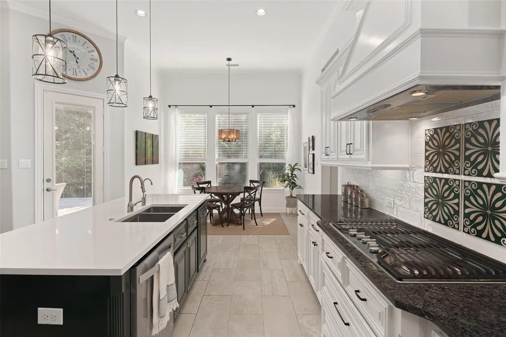 820 Jessica Court