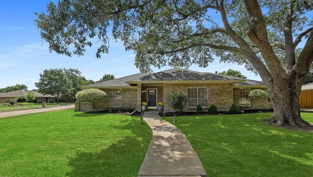 2801 Kyle Drive