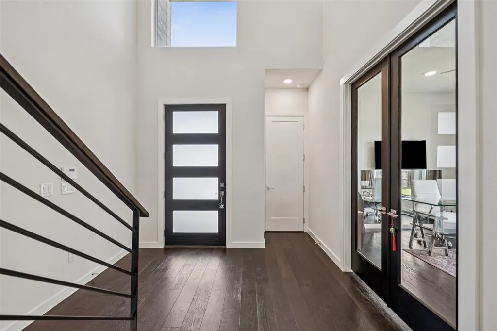 5008 Statesman Lane
