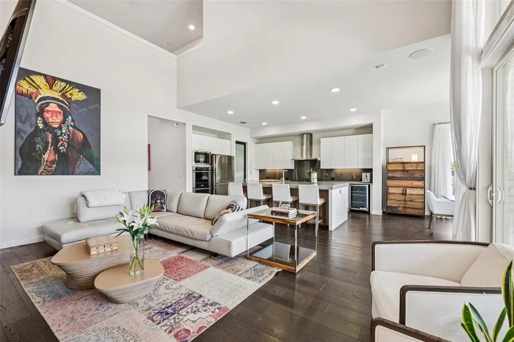 5008 Statesman Lane