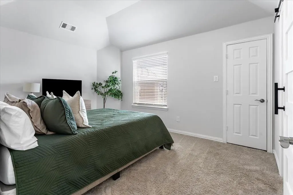 804 Violet Way