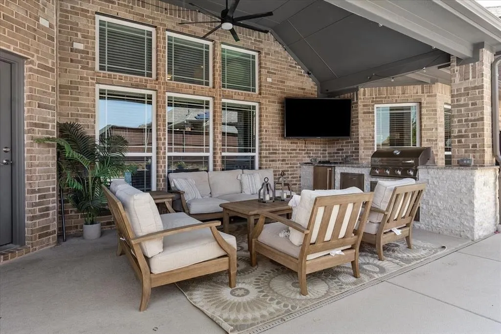 804 Violet Way