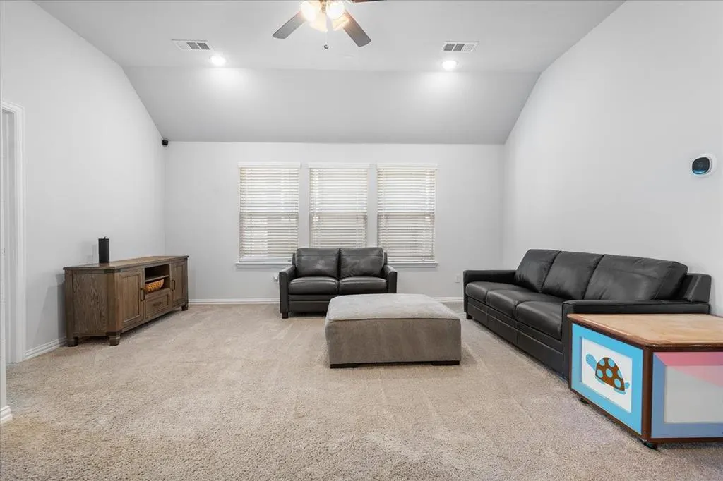 804 Violet Way