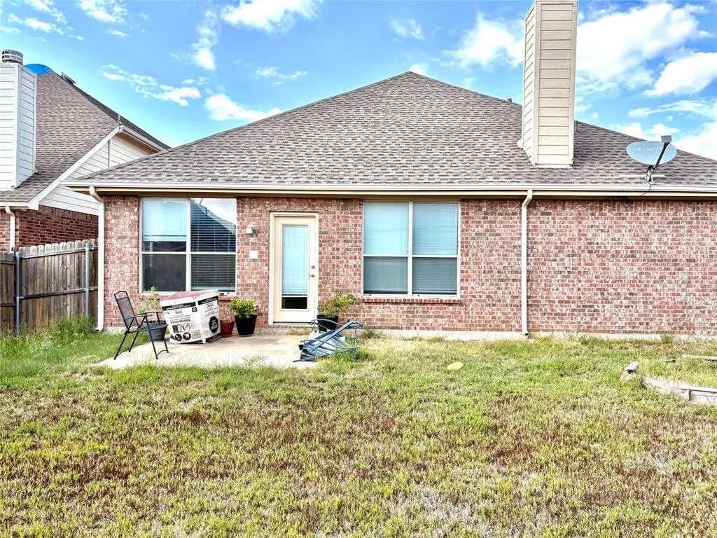 2690 Lake Ridge Drive
