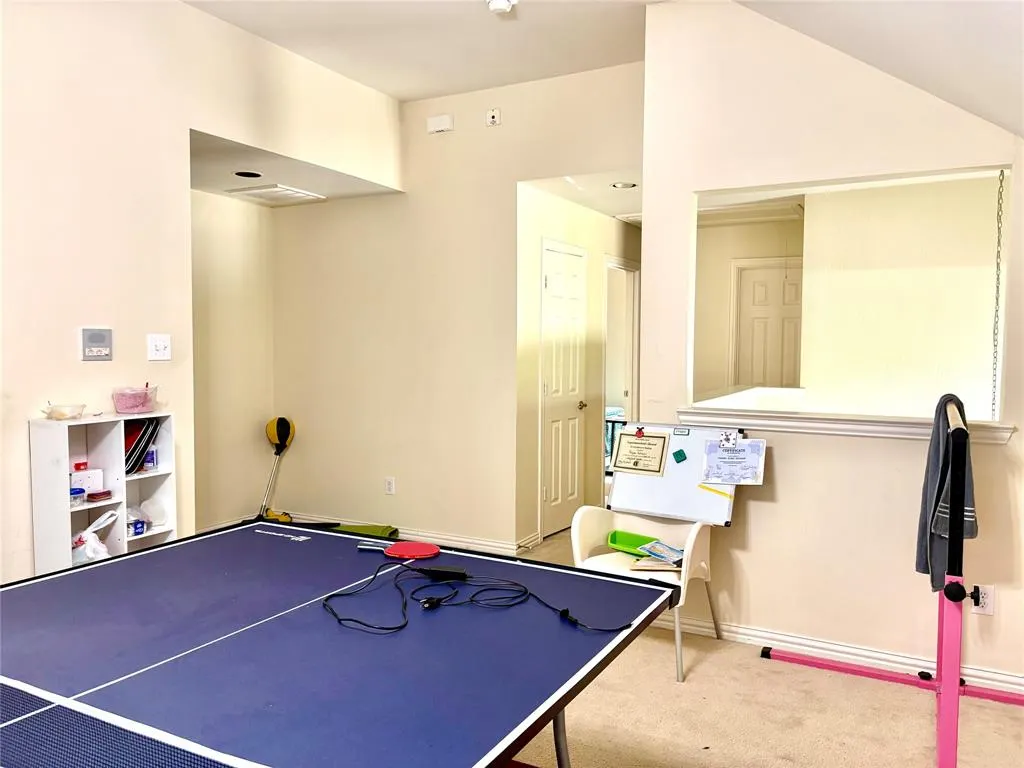 2690 Lake Ridge Drive