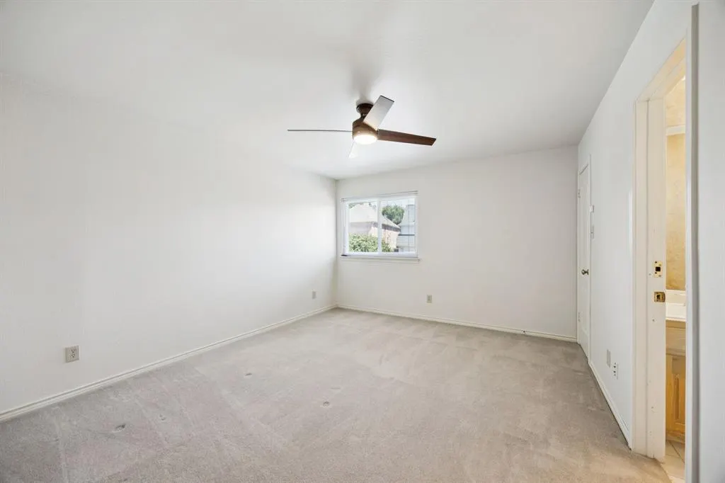 2604 Spring Lake Drive