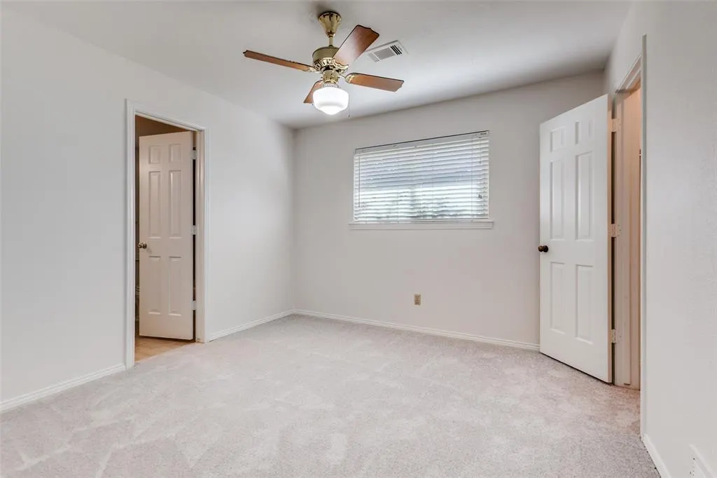 1006 Hillsdale Drive