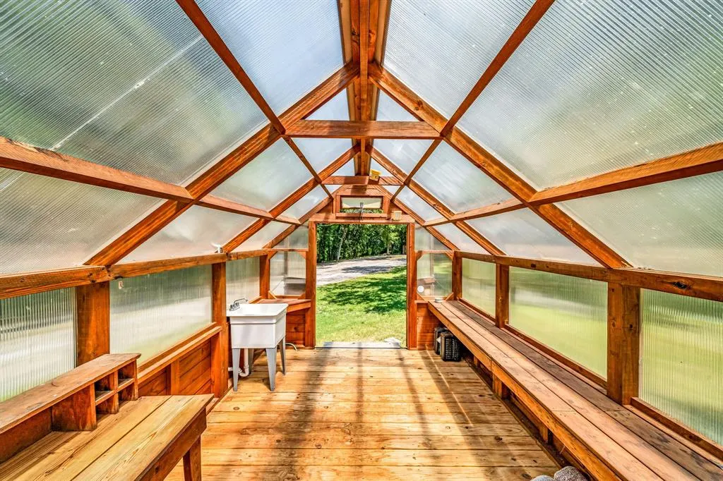 4610 County Road 862