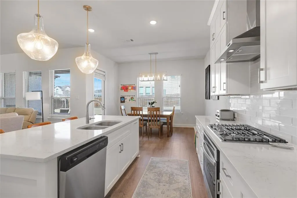 3216 Rolling Meadow Drive