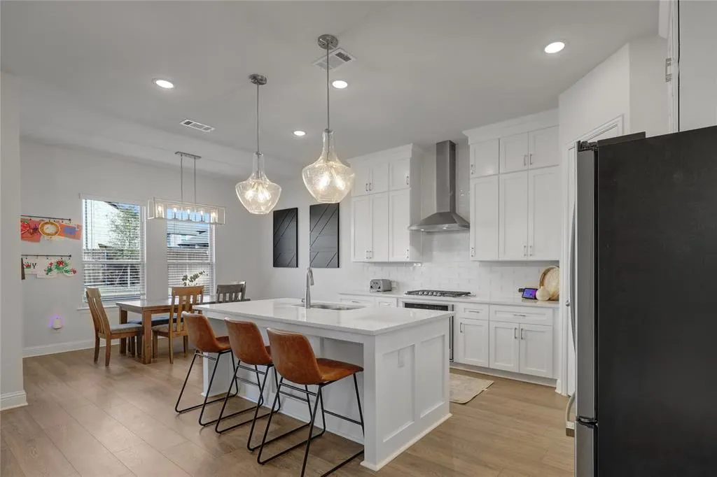 3216 Rolling Meadow Drive