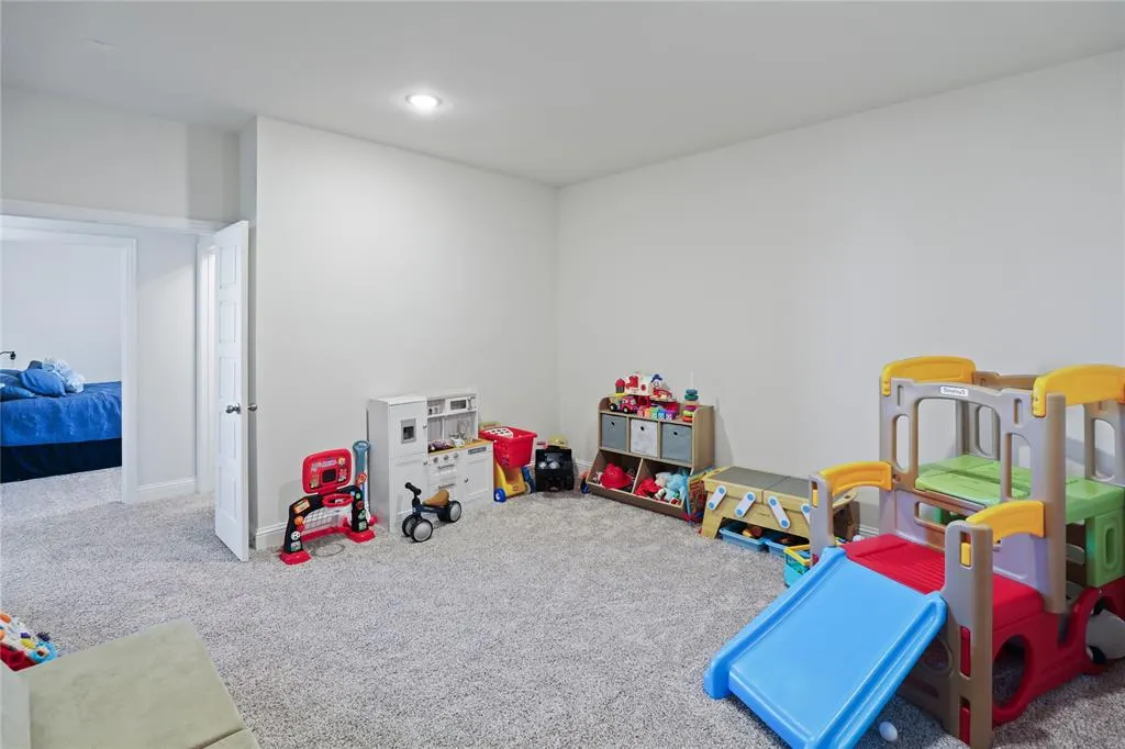 3216 Rolling Meadow Drive