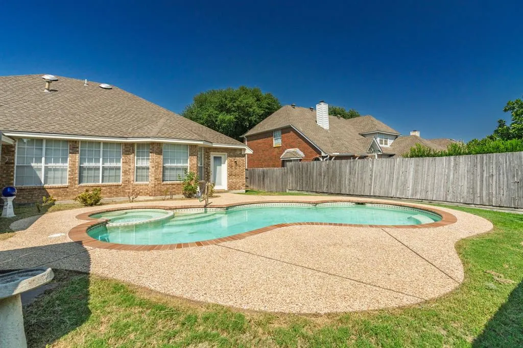 7208 Swallow Branch Lane