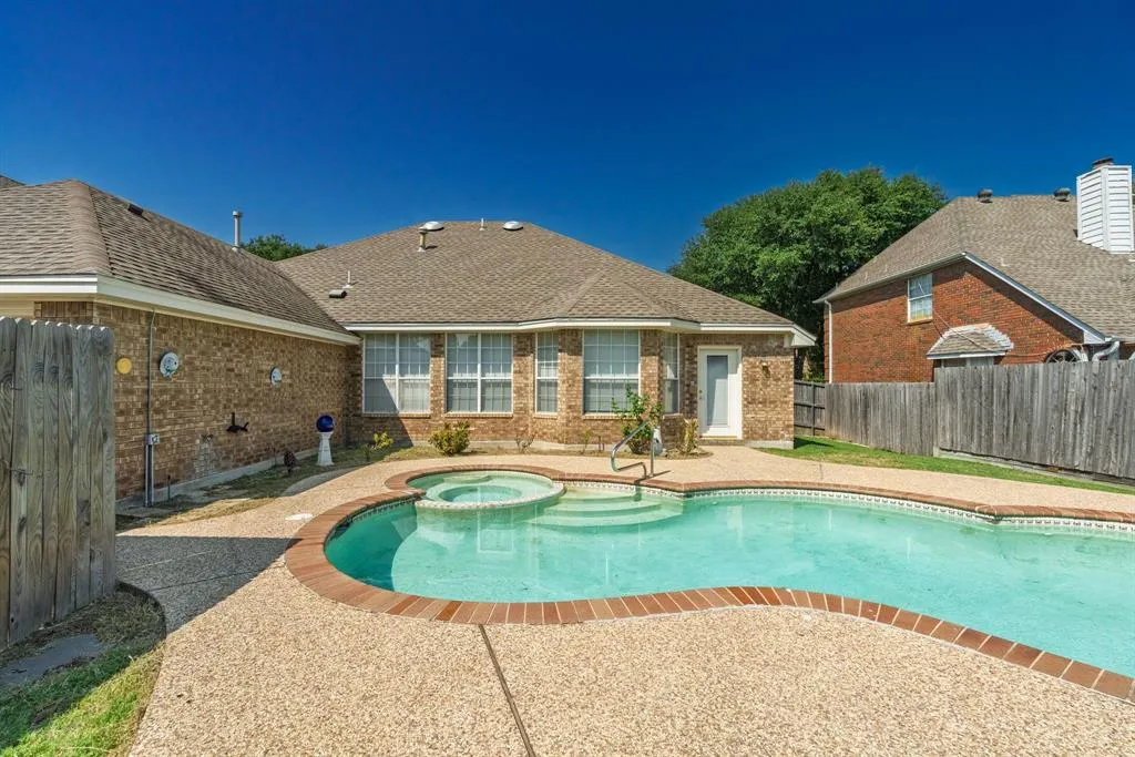 7208 Swallow Branch Lane