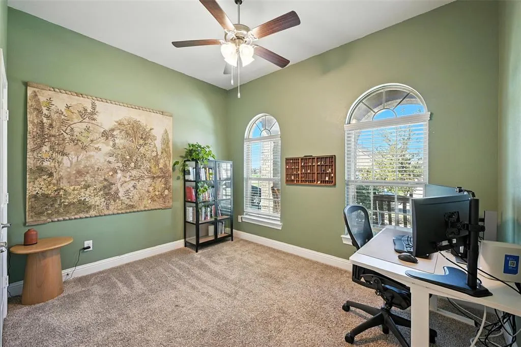 10704 Klondike Lane