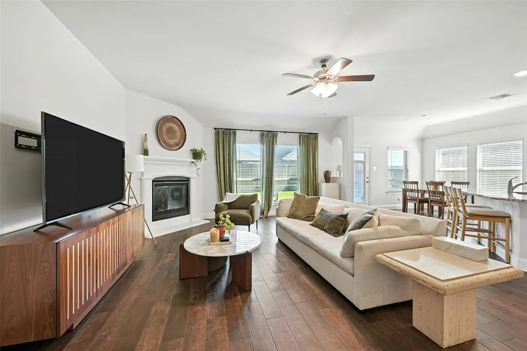 10704 Klondike Lane
