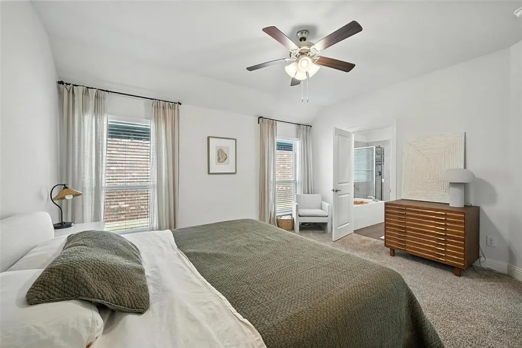10704 Klondike Lane