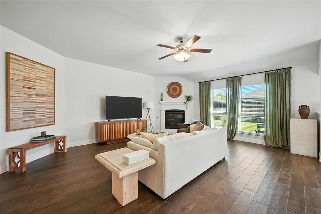 10704 Klondike Lane