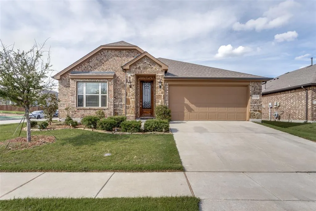 1124 Fulbourne Drive