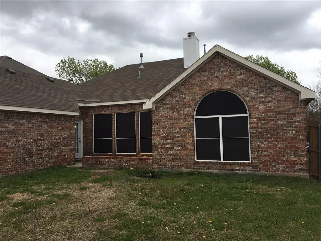 9205 Daystar Drive