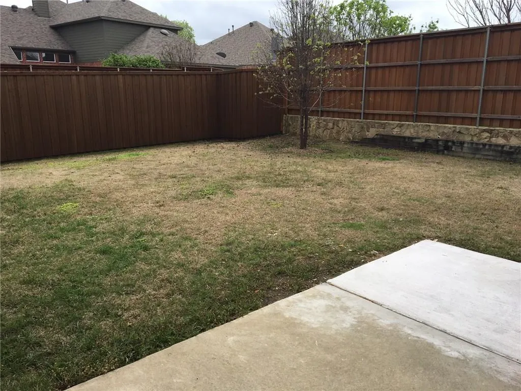 9205 Daystar Drive