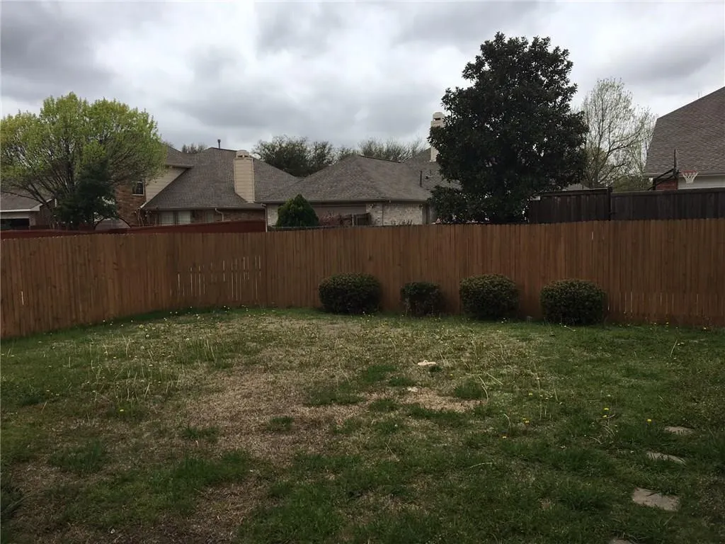 9205 Daystar Drive
