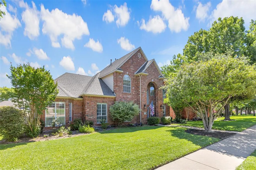 7644 Hove Court