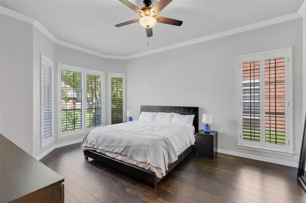 7644 Hove Court