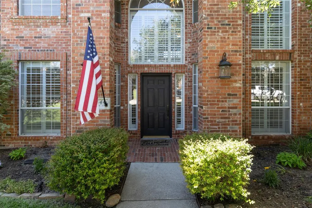 7644 Hove Court