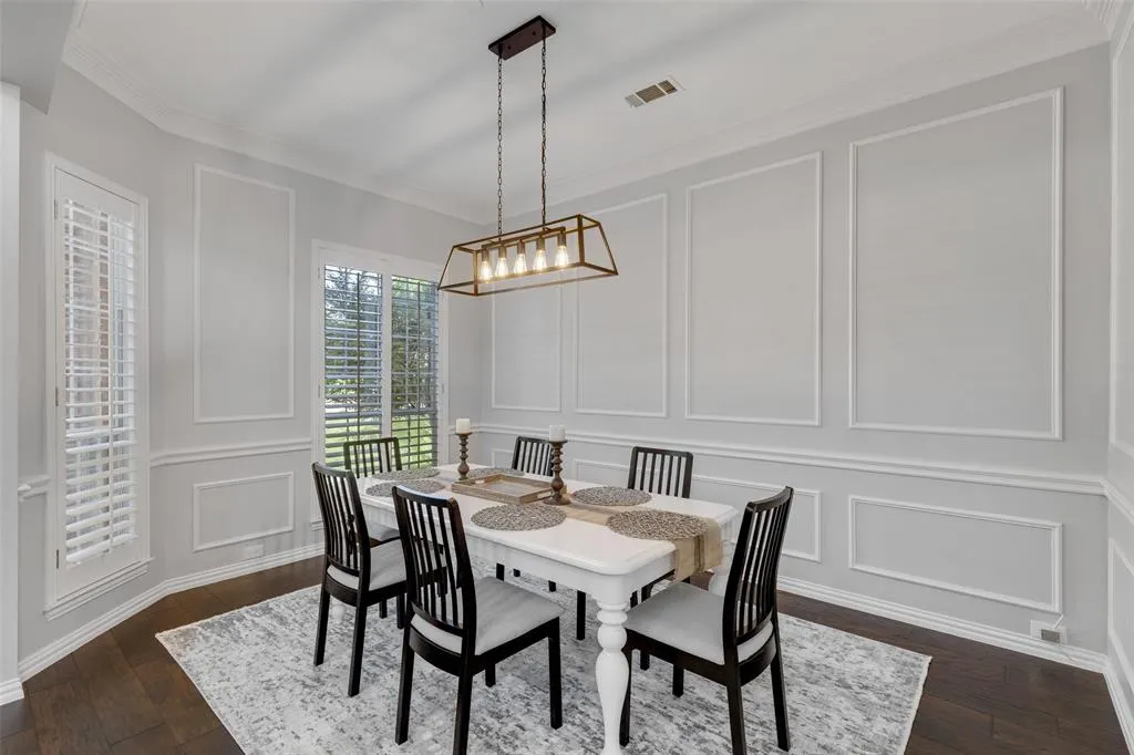 7644 Hove Court