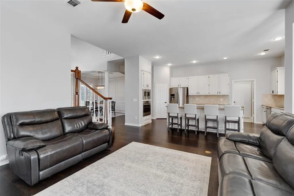 7644 Hove Court