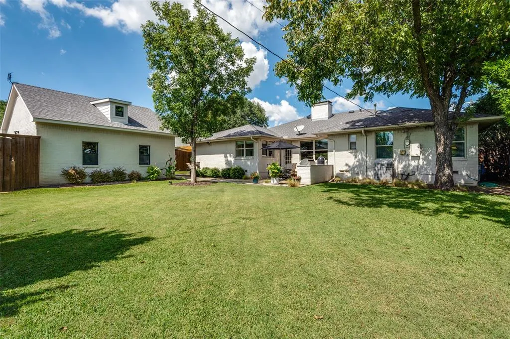 6838 Pemberton Drive