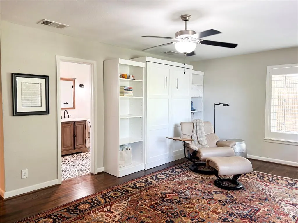 6838 Pemberton Drive