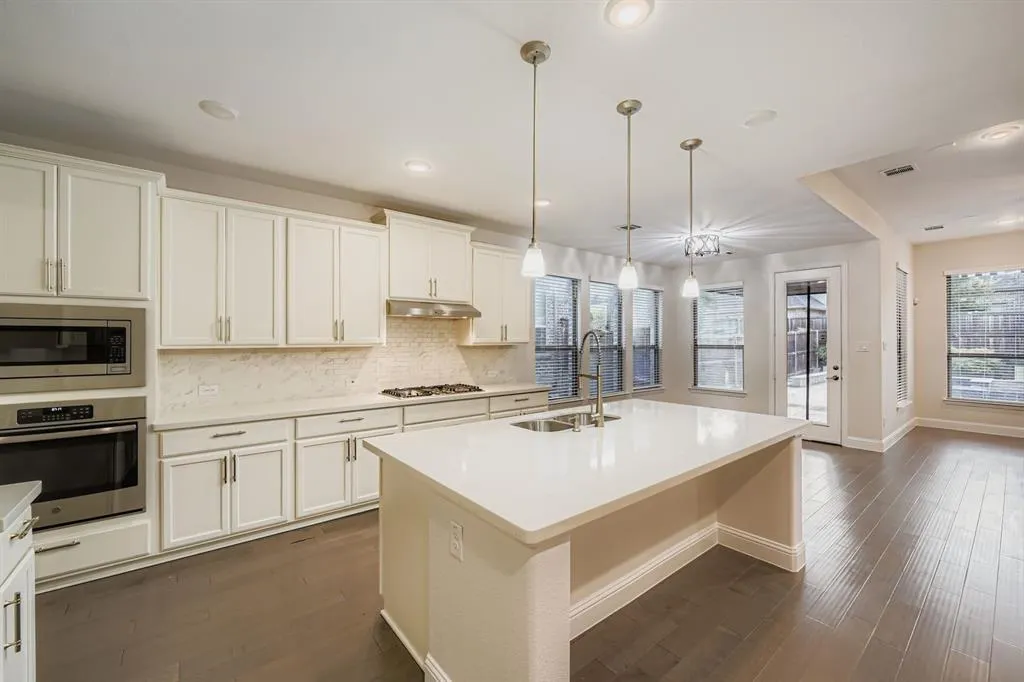2400 Triton Drive
