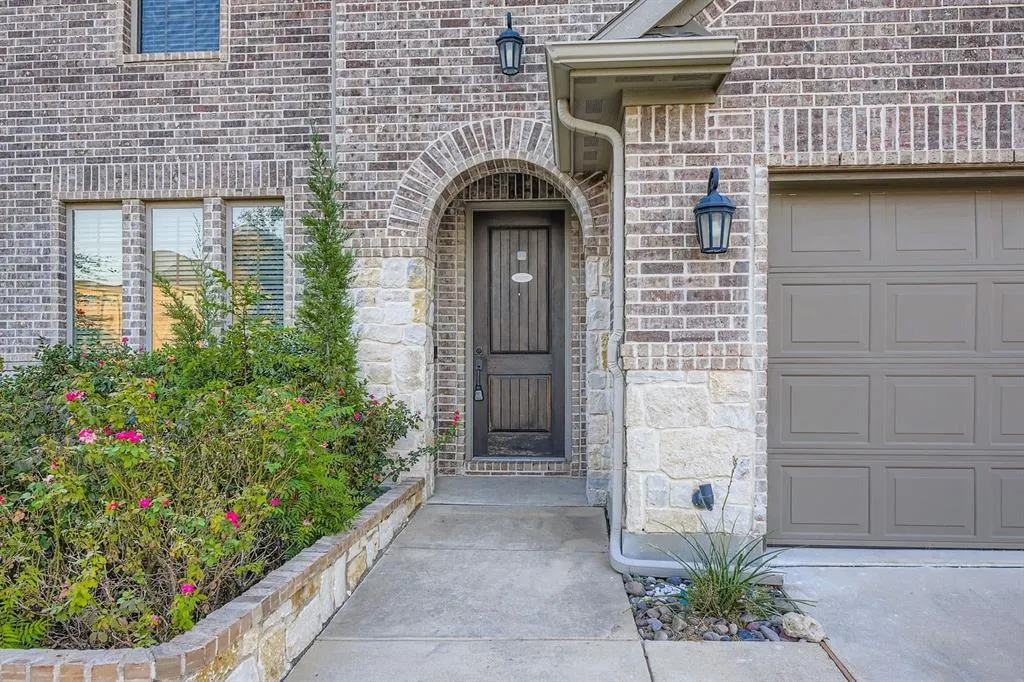 2400 Triton Drive
