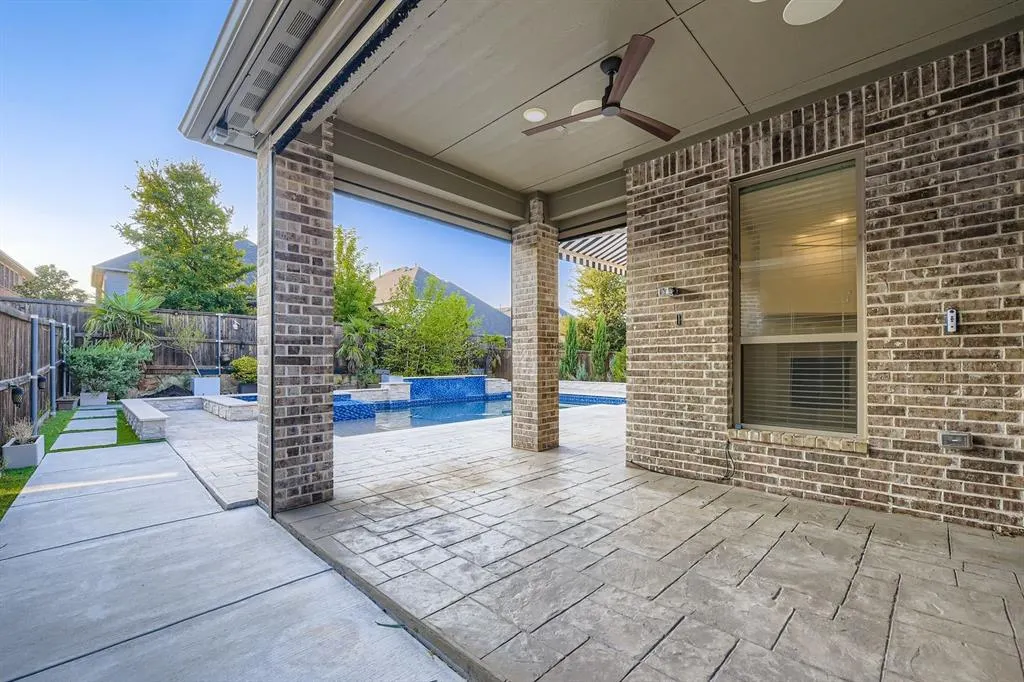 2400 Triton Drive
