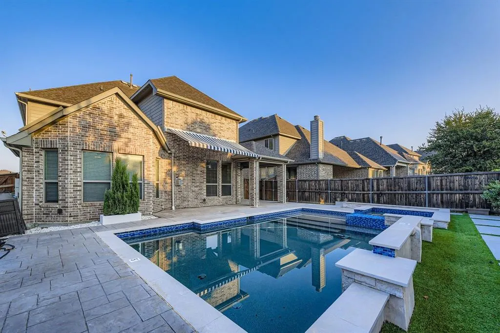 2400 Triton Drive
