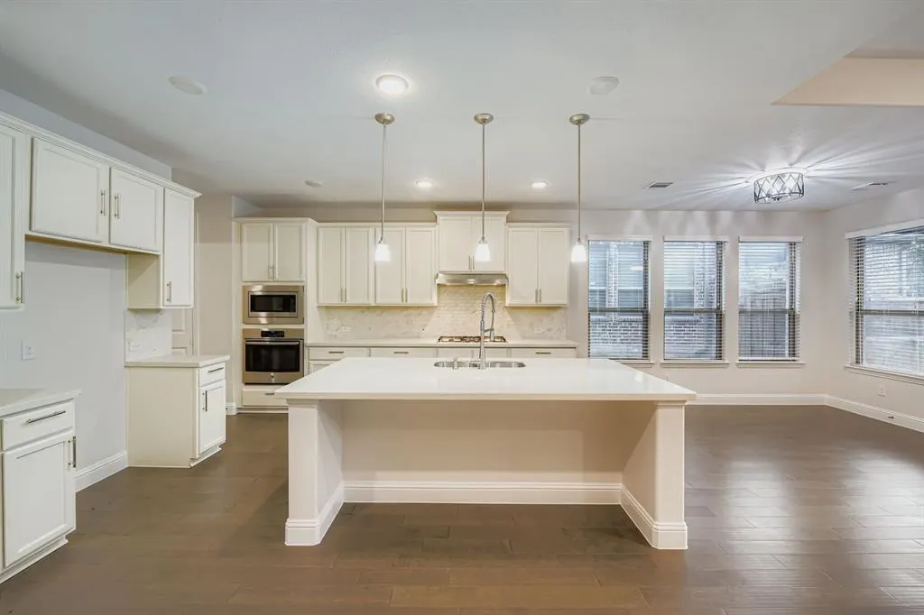 2400 Triton Drive