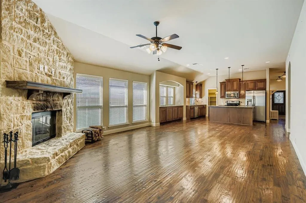 1021 Longhorn Drive