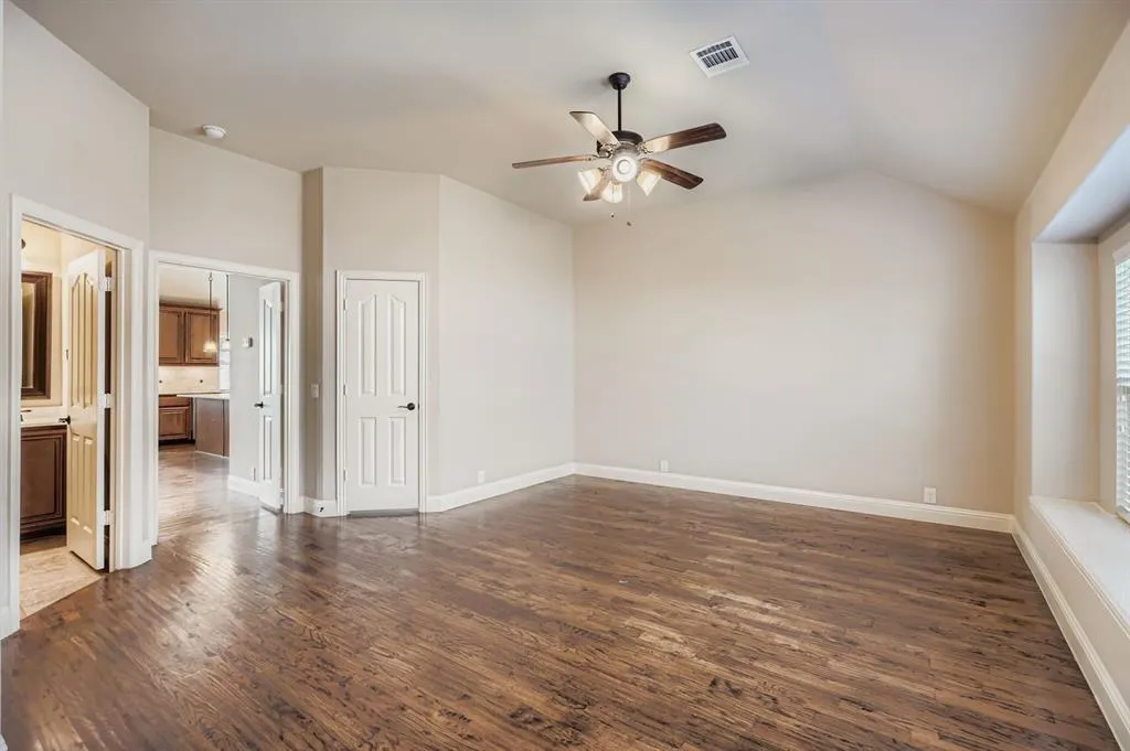1021 Longhorn Drive