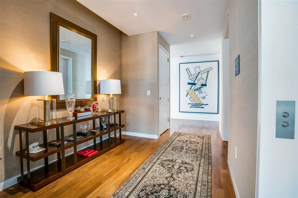 1918 Olive Street, #2602